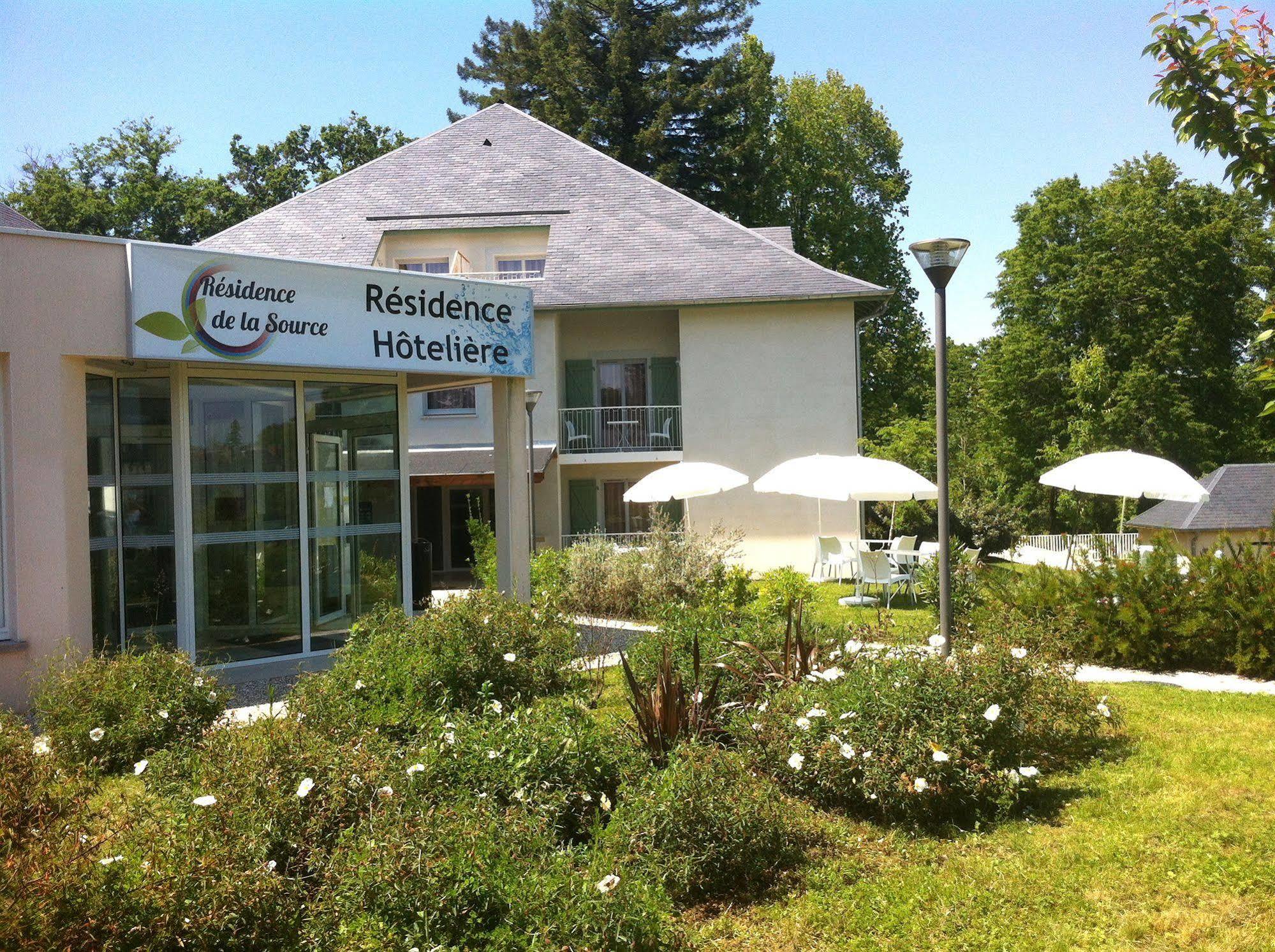 Residence De La Source Salies-de-Béarn Esterno foto